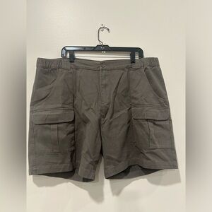 Size 42 Men’s Cargo shorts